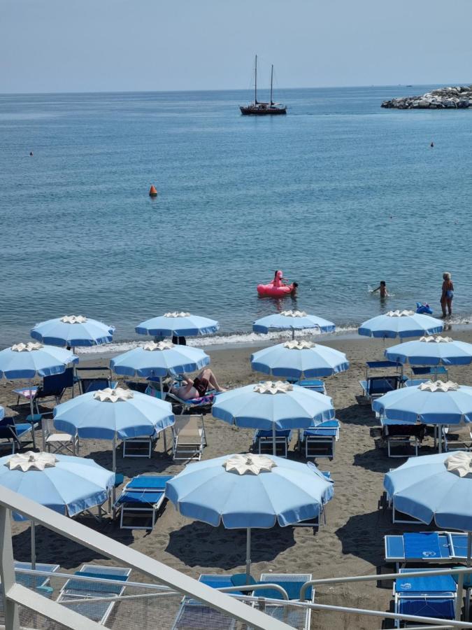 Albergo Stella Di Mare 拉瓦尼亚 外观 照片